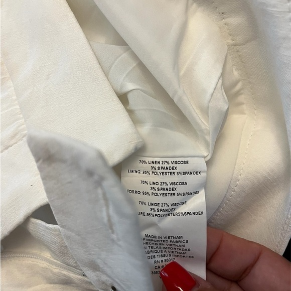 Bebe linen Capris - Picture 6 of 7